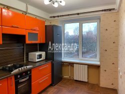 1-комнатная квартира (31м2) на продажу по адресу Димитрова ул., 16— фото 2 из 20