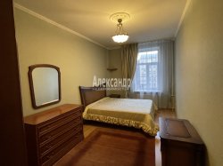 2-комнатная квартира (65м2) на продажу по адресу Серпуховская ул., 34— фото 3 из 21