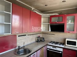 2-комнатная квартира (44м2) на продажу по адресу Товарищеский просп., 22— фото 9 из 17