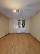 3-комнатная квартира (80м2) на продажу по адресу Шушары пос., Ростовская (Славянка) ул., 14-16— фото 12 из 15