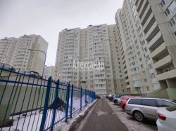 3-комнатная квартира (72м2) на продажу по адресу Бадаева ул., 8— фото 34 из 35