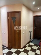 2-комнатная квартира (54м2) на продажу по адресу Приозерск г., Суворова ул., 29— фото 4 из 14