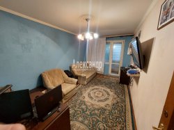 3-комнатная квартира (78м2) на продажу по адресу Автовская ул., 15— фото 8 из 29