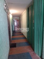 2-комнатная квартира (55м2) на продажу по адресу Сертолово г., Заречная ул., 1— фото 15 из 16