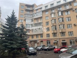 3-комнатная квартира (97м2) на продажу по адресу Боткинская ул., 15— фото 4 из 19