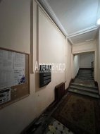 Комната в 3-комнатной квартире (152м2) на продажу по адресу Колпинская ул., 27-29— фото 5 из 41