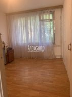 2-комнатная квартира (44м2) на продажу по адресу Энергетиков просп., 31— фото 4 из 14