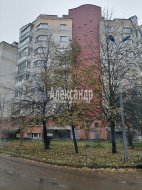 3-комнатная квартира (98м2) на продажу по адресу Луначарского пр., 52— фото 45 из 47
