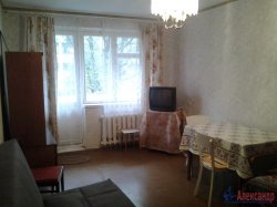2-комнатная квартира (45м2) на продажу по адресу Рощино пос., Садовый пер., 7— фото 7 из 15