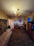 4-комнатная квартира (61м2) на продажу по адресу Кириши г., Энергетиков ул., 1— фото 2 из 11