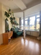 2-комнатная квартира (37м2) на продажу по адресу Маркина ул., 7— фото 3 из 15
