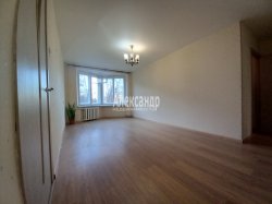 3-комнатная квартира (56м2) на продажу по адресу Белградская ул., 44— фото 3 из 27