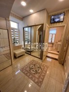 6-комнатная квартира (190м2) на продажу по адресу Октябрьская наб., 90— фото 16 из 24