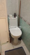 2-комнатная квартира (46м2) на продажу по адресу Подвойского ул., 42— фото 8 из 28