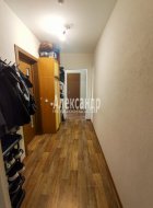 2-комнатная квартира (54м2) на продажу по адресу Маршала Казакова ул., 78— фото 3 из 15