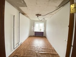 3-комнатная квартира (70м2) на продажу по адресу Волхов г., Юрия Гагарина ул., 2а— фото 4 из 18
