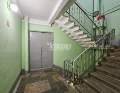 1-комнатная квартира (26м2) на продажу по адресу Подводника Кузьмина ул., 30— фото 10 из 13