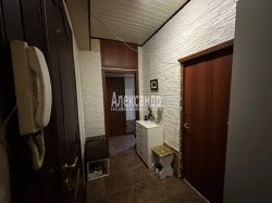 2-комнатная квартира (53м2) на продажу по адресу Сахарный пер., 2/35— фото 9 из 19