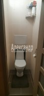 3-комнатная квартира (62м2) на продажу по адресу Петергофское шос., 3— фото 11 из 13