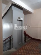 2-комнатная квартира (51м2) на продажу по адресу Маринеско ул., 9— фото 2 из 17