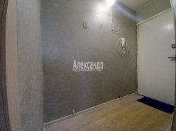 3-комнатная квартира (56м2) на продажу по адресу Белградская ул., 44— фото 10 из 27