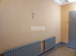 1-комнатная квартира (38м2) на продажу по адресу Ленинский просп., 92— фото 3 из 21