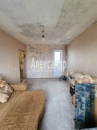 2-комнатная квартира (59м2) на продажу по адресу Кириши г., Строителей ул., 38— фото 7 из 11