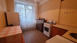1-комнатная квартира (30м2) на продажу по адресу Кондратьевский просп., 79— фото 4 из 12