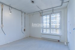 4-комнатная квартира (140м2) на продажу по адресу Героев просп., 31— фото 9 из 17