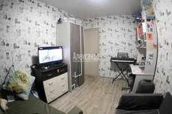 2-комнатная квартира (43м2) на продажу по адресу Мурино г., Шувалова ул., 19— фото 7 из 18