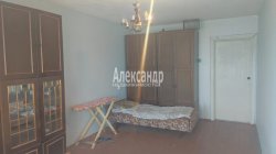 2-комнатная квартира (49м2) на продажу по адресу Оржицы дер., 14— фото 4 из 36