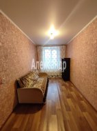 2-комнатная квартира (43м2) на продажу по адресу Кириши г., Советская ул., 12— фото 5 из 9
