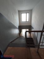 3-комнатная квартира (52м2) на продажу по адресу Кировск г., Пионерская ул., 1— фото 8 из 13