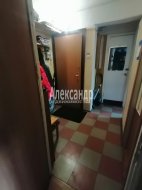 2-комнатная квартира (42м2) на продажу по адресу Софьи Ковалевской ул., 3— фото 6 из 12