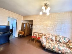 3-комнатная квартира (65м2) на продажу по адресу Будапештская ул., 36— фото 10 из 28