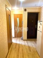 2-комнатная квартира (43м2) на продажу по адресу Сосново пос., Связи ул., 1— фото 14 из 15