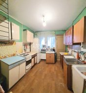 Комната в 9-комнатной квартире (601м2) на продажу по адресу Маршала Говорова ул., 8— фото 9 из 14