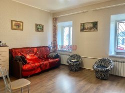 2-комнатная квартира (47м2) на продажу по адресу Кустарный пер., 2/5— фото 3 из 18