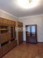 3-комнатная квартира (71м2) на продажу по адресу Лесной просп., 34-36— фото 7 из 17