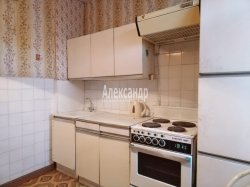 1-комнатная квартира (38м2) на продажу по адресу Ленинский просп., 92— фото 16 из 21