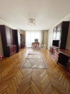 3-комнатная квартира (64м2) на продажу по адресу Партизана Германа ул., 10— фото 3 из 18