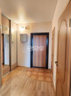 1-комнатная квартира (39м2) на продажу по адресу Приозерск г., Суворова ул., 42— фото 4 из 21