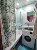 2-комнатная квартира (48м2) на продажу по адресу Кириши г., Молодежный бул., 18— фото 6 из 11