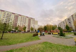2-комнатная квартира (60м2) на продажу по адресу Джона Рида ул., 7— фото 5 из 32