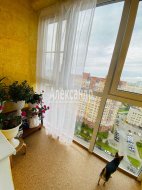 2-комнатная квартира (68м2) на продажу по адресу Лыжный пер., 4— фото 3 из 24