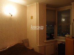 2-комнатная квартира (54м2) на продажу по адресу Будапештская ул., 104— фото 3 из 17