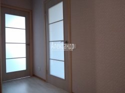 2-комнатная квартира (51м2) на продажу по адресу Михаила Дудина ул., 10— фото 14 из 25