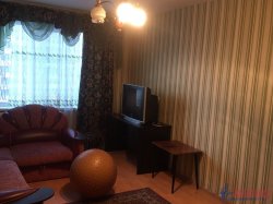 1-комнатная квартира (33м2) на продажу по адресу Кировск г., Партизанской Славы бул., 6— фото 2 из 15