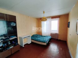 2-комнатная квартира (43м2) на продажу по адресу Ермилово пос., Физкультурная ул., 8— фото 2 из 17