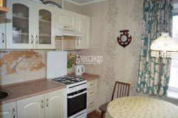 3-комнатная квартира (67м2) на продажу по адресу Варшавская ул., 124— фото 25 из 47